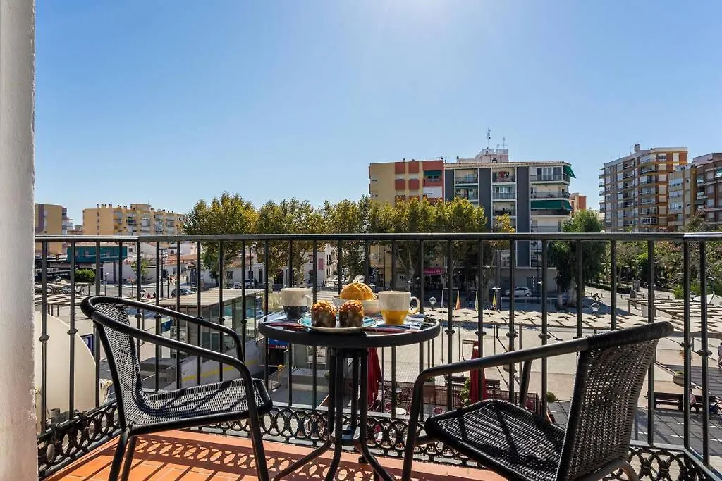 Appartamento Luminosa Y Soleada Casa En El Centro De Torre Del Mar