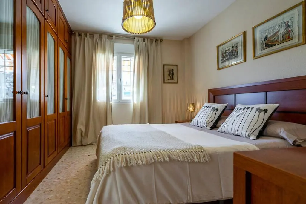 Appartamento Luminosa Y Soleada Casa En El Centro De Torre Del Mar