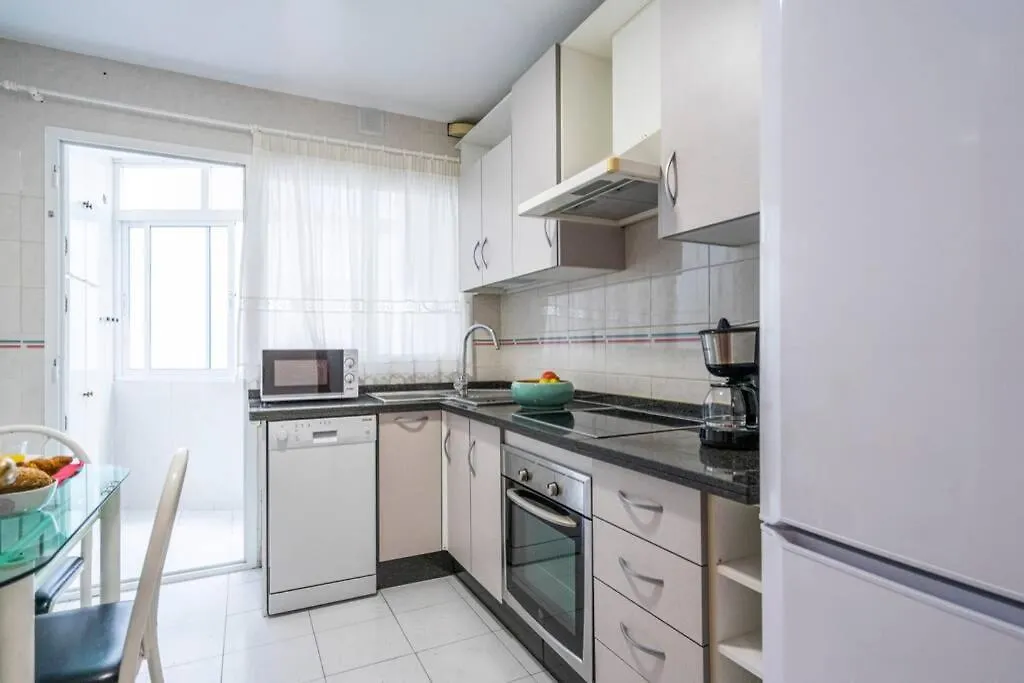 Appartamento Luminosa Y Soleada Casa En El Centro De Torre Del Mar