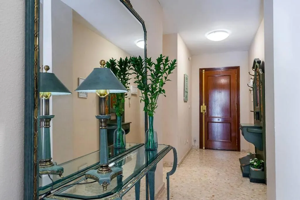 Appartamento Luminosa Y Soleada Casa En El Centro De Torre Del Mar