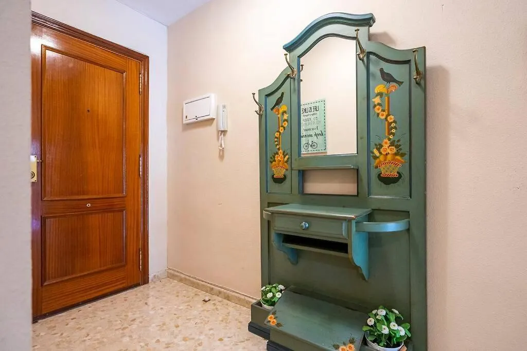 Appartamento Luminosa Y Soleada Casa En El Centro De Torre Del Mar Spagna