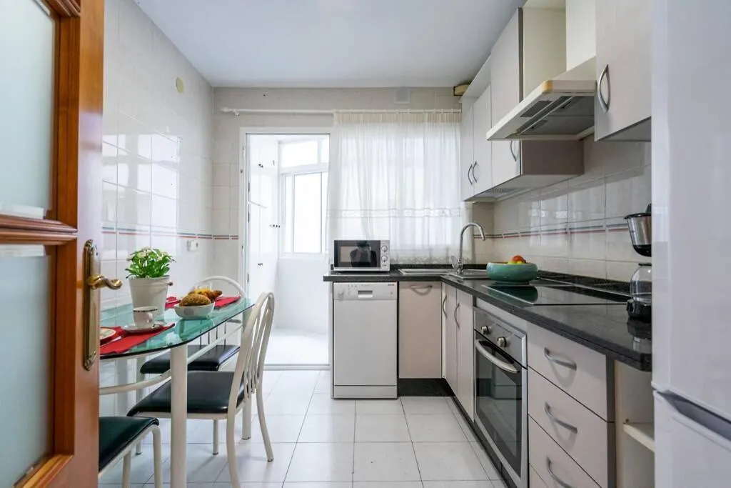 Appartamento Luminosa Y Soleada Casa En El Centro De Torre Del Mar 0*,